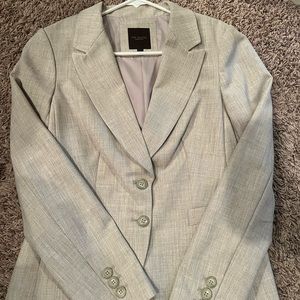 The limited suit jacket